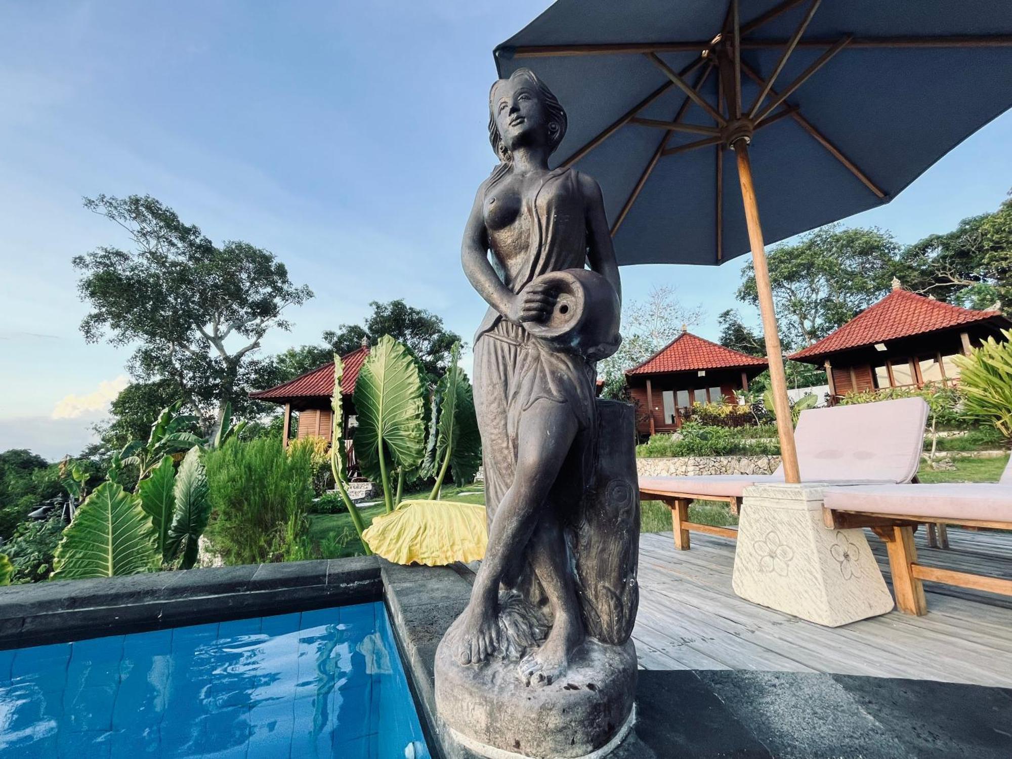 Готель Sunset Hill Lembongan Екстер'єр фото